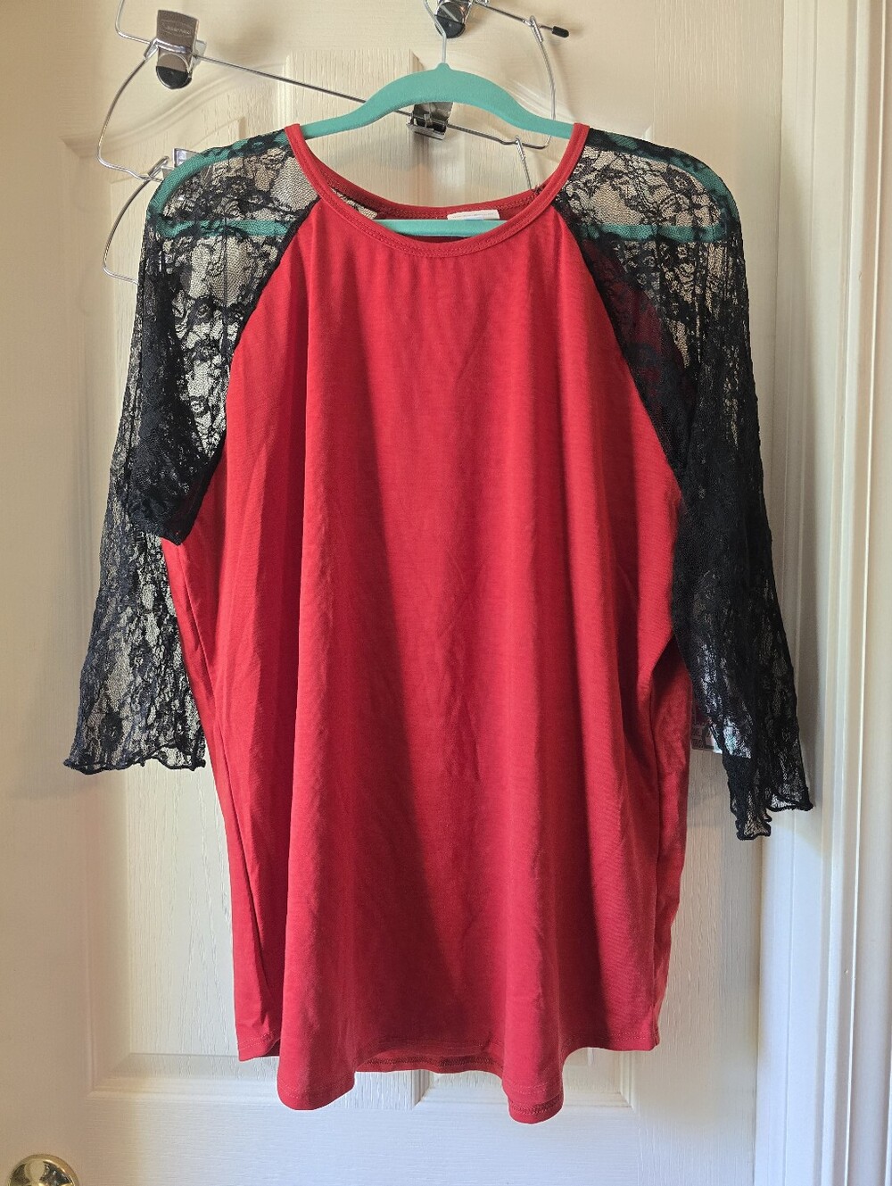 Lularoe Women's Red Lace Raglan Sleeve Top